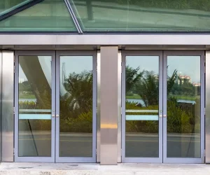 100mm-doorsfeature